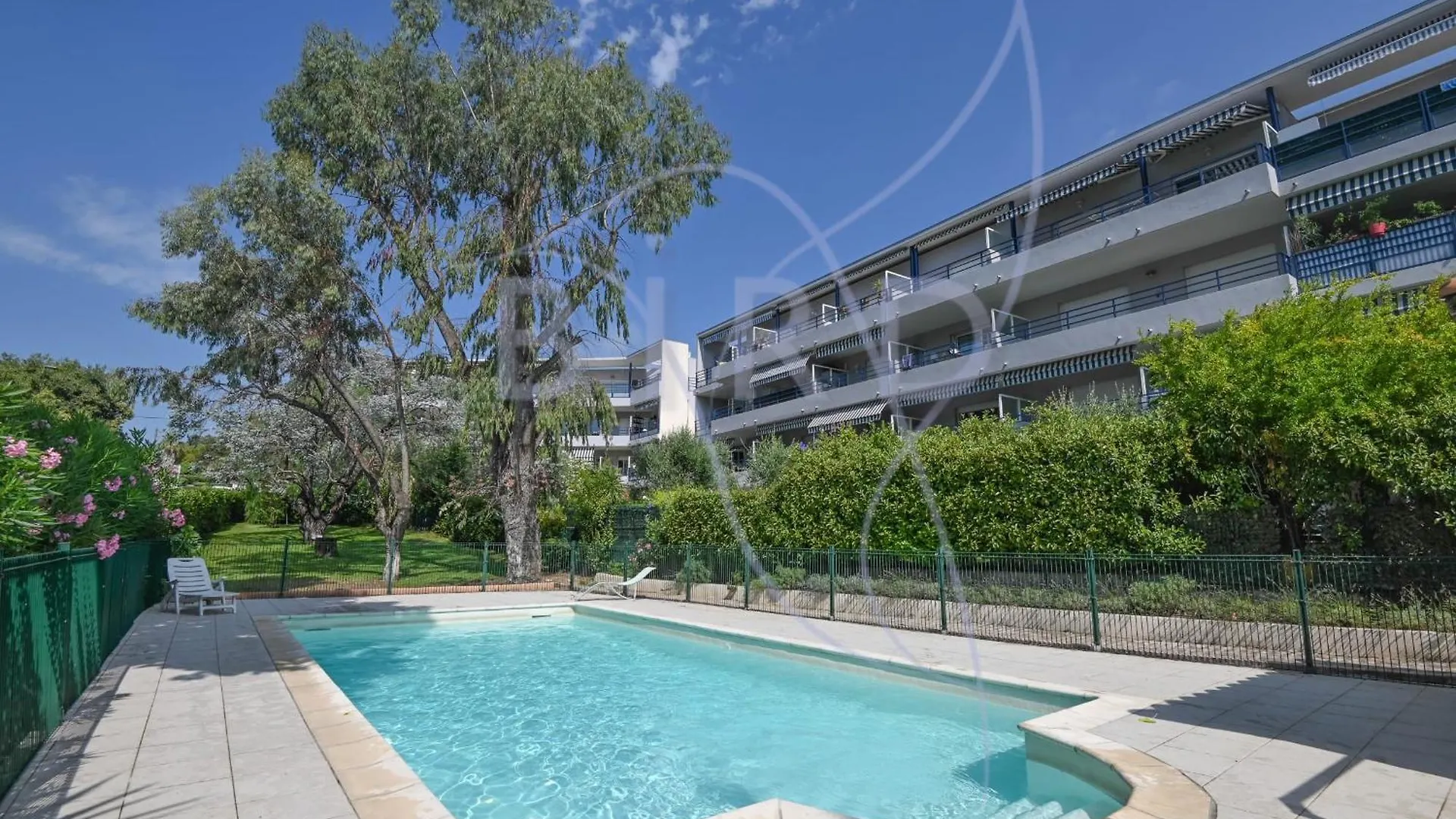 Comfortable Studio Terrace And Private Garden Cannes